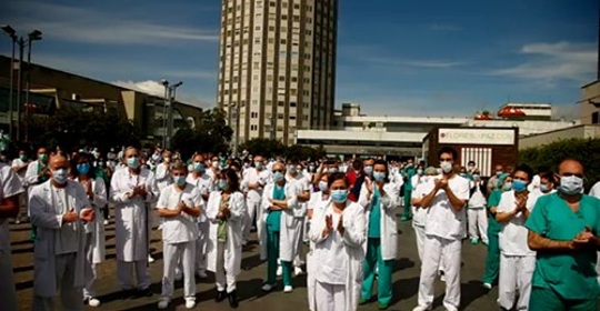 El Supremo obliga al Gobierno a distribuir material de protección a los sanitarios frente al Covid-19